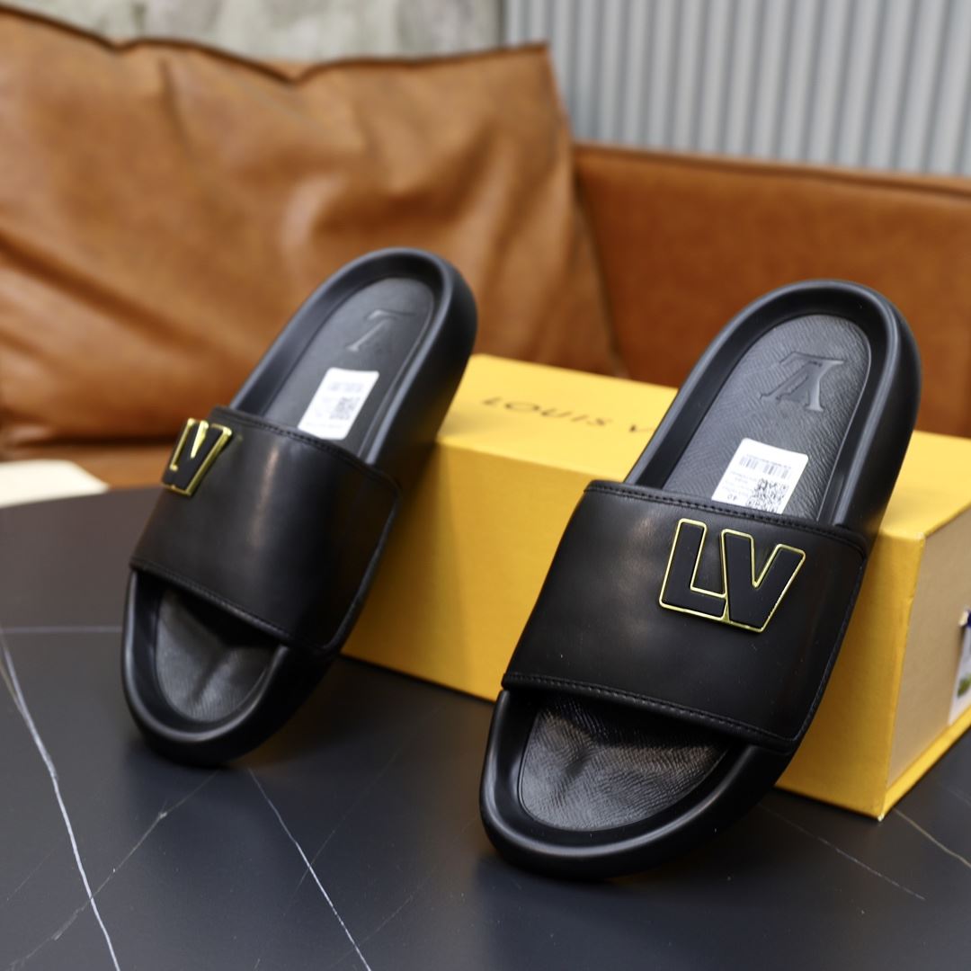 Louis Vuitton Slippers